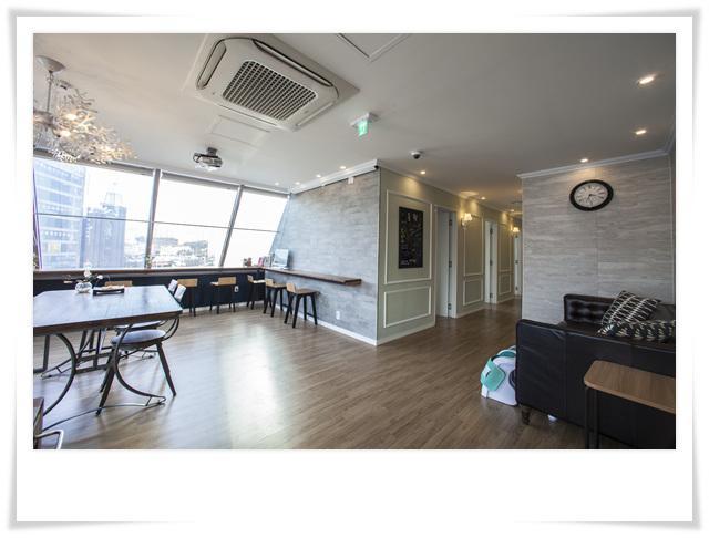 First Guesthouse Pusan Zewnętrze zdjęcie