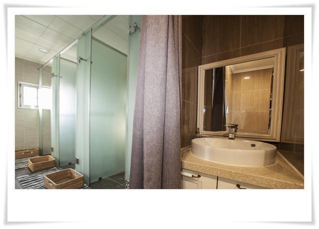 First Guesthouse Pusan Zewnętrze zdjęcie