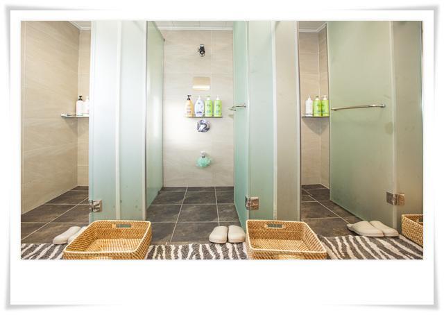 First Guesthouse Pusan Zewnętrze zdjęcie