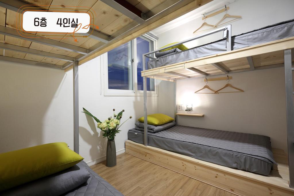 First Guesthouse Pusan Zewnętrze zdjęcie